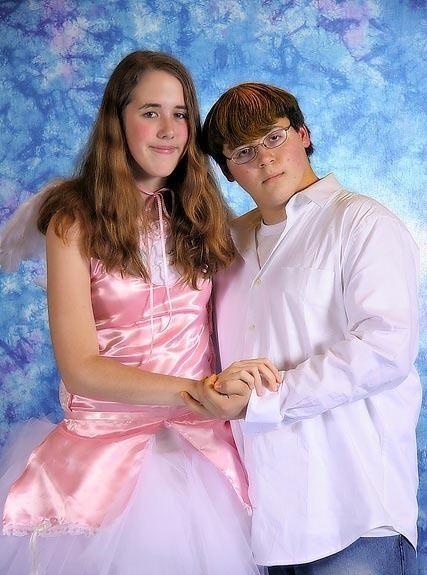 weird prom couples